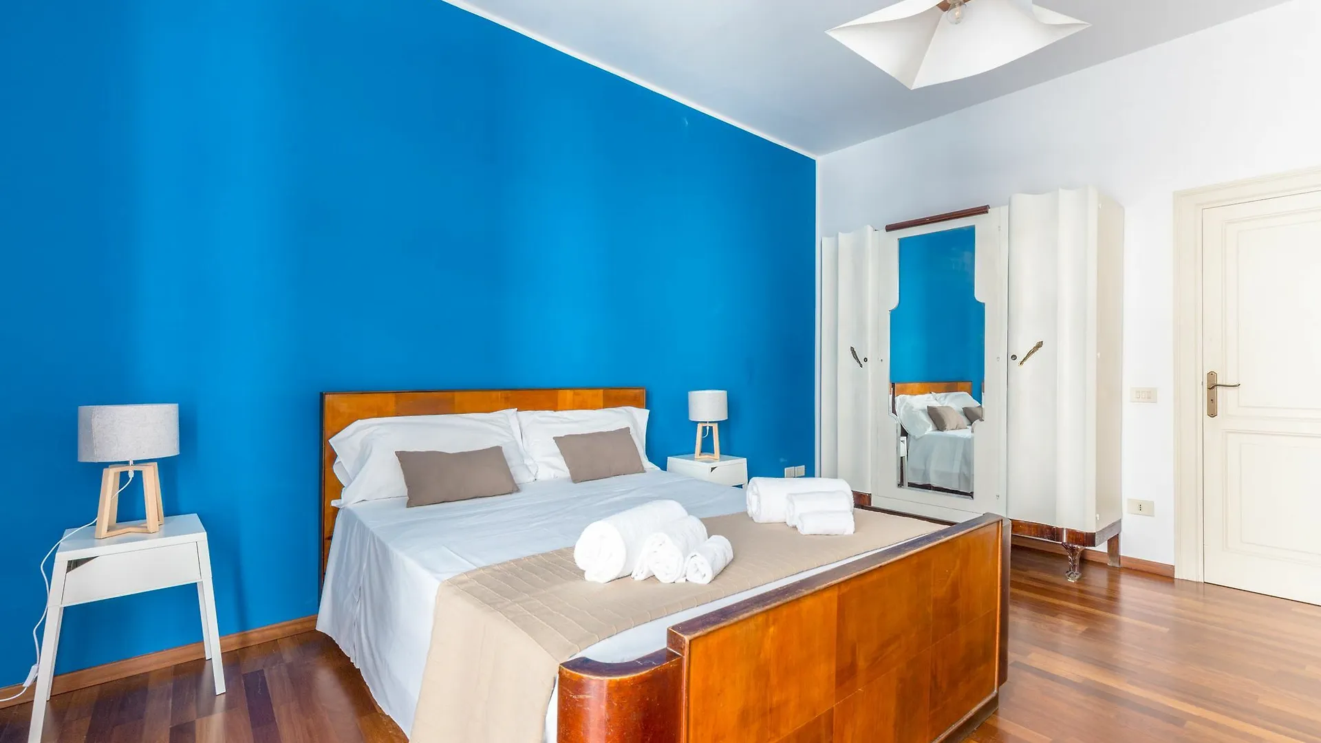 Lägenhet Piazza Marina Holiday House By Domusicily Palermo Italien